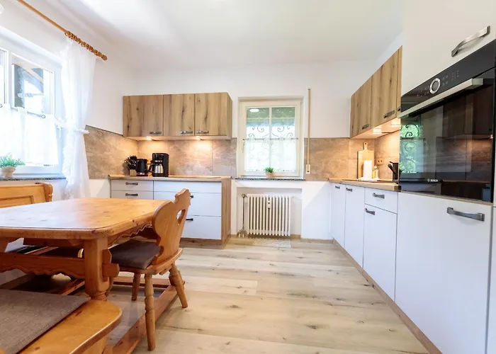 Alpspitzstubn - Ihr Wohlfuehlort Mit Bergpanorama Apartment *