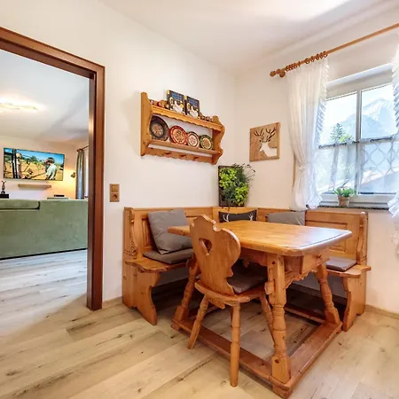 Apartamento Alpspitzstubn - Ihr Wohlfuehlort Mit Bergpanorama *