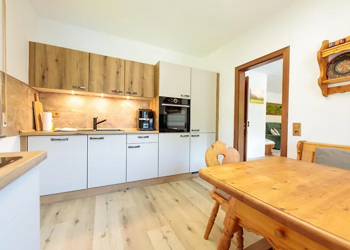 Apartment Alpspitzstubn - Ihr Wohlfuehlort Mit Bergpanorama *